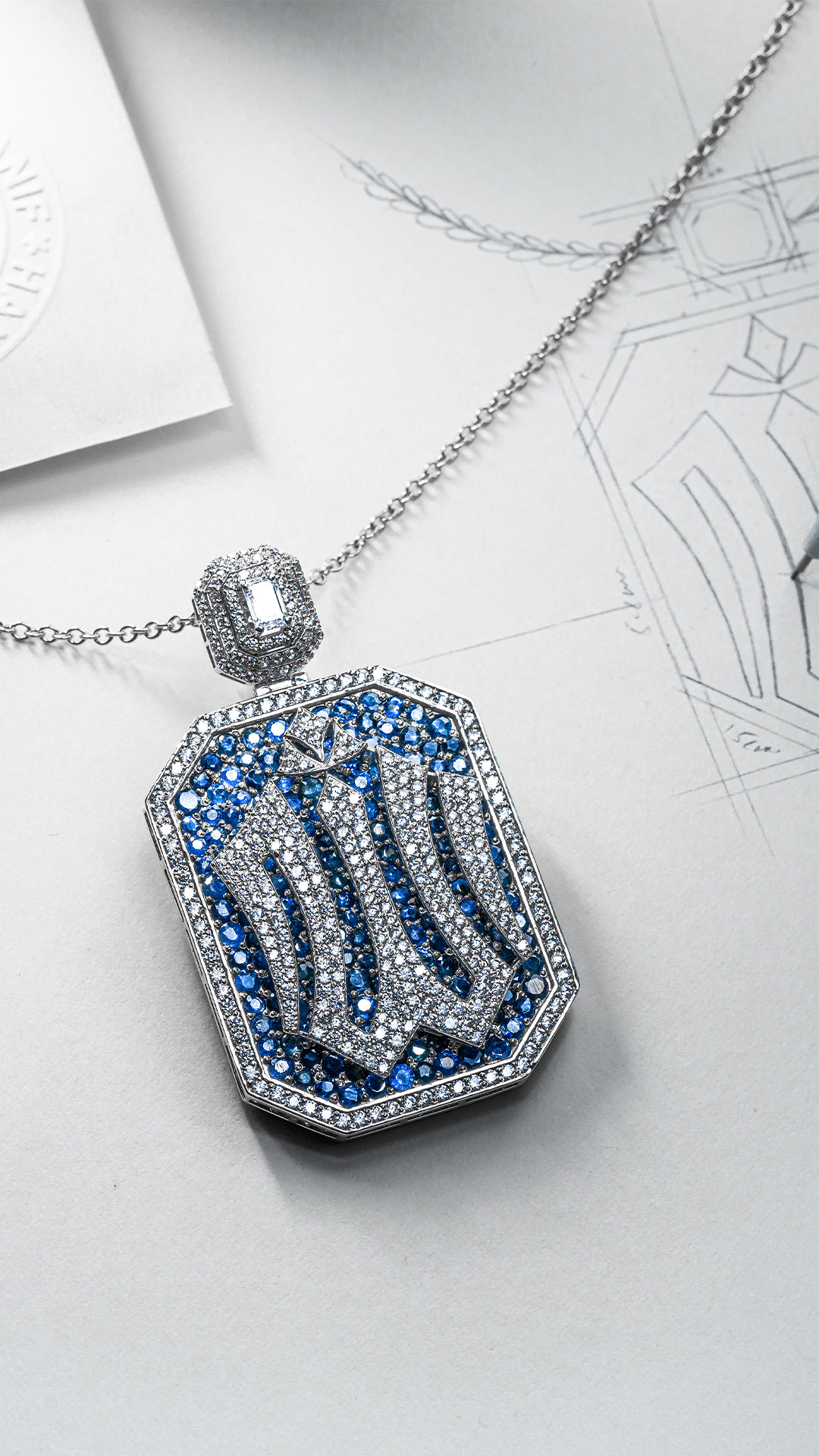 Hasht Sapphire pendant